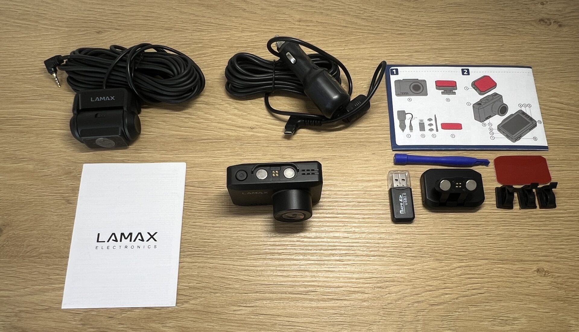LAMAX T10 Wideorejestrator Kamerka samochodowa